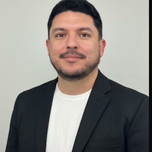 Jhonny Suárez P.
